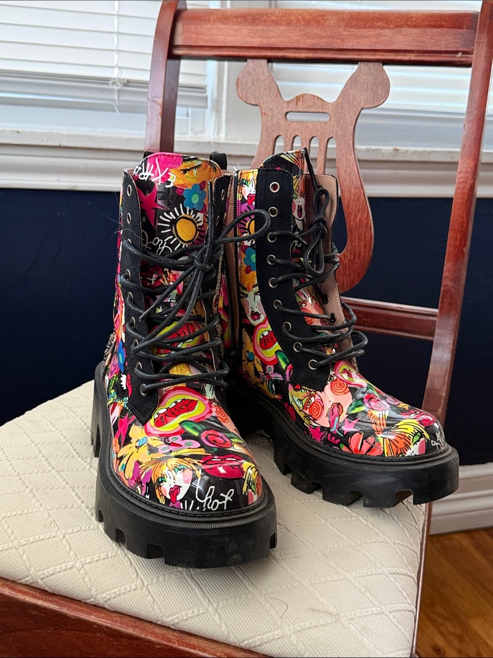 Betsey Johnson Black Pink Red Multi Floral Graphic Lace-Up Combat Boots - Picture 8 of 8